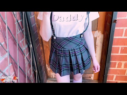 ❤️ Schoolgirl Sucks a dick gu domhainn agus fucks an àite clasaichean. ️❌ Porno aig gd.hentai-ita.ru ❌❤